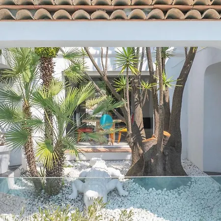Fcd42 - Charming Arty With Pool Between Gassin And Tropez * 圣特罗佩